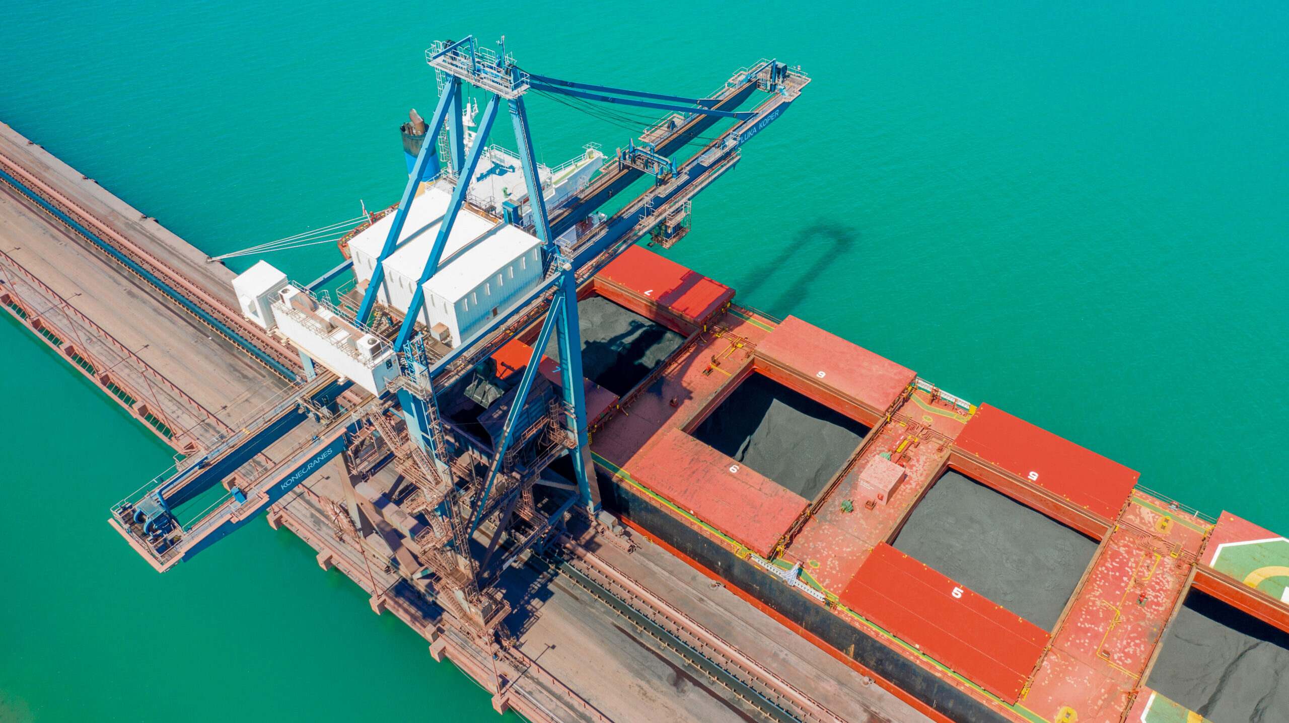 4_DRY BULK Iron ore and coal terminal